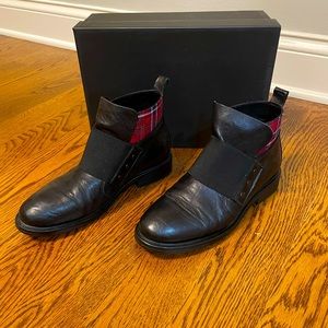 Sheridan Mia Black Booties 37